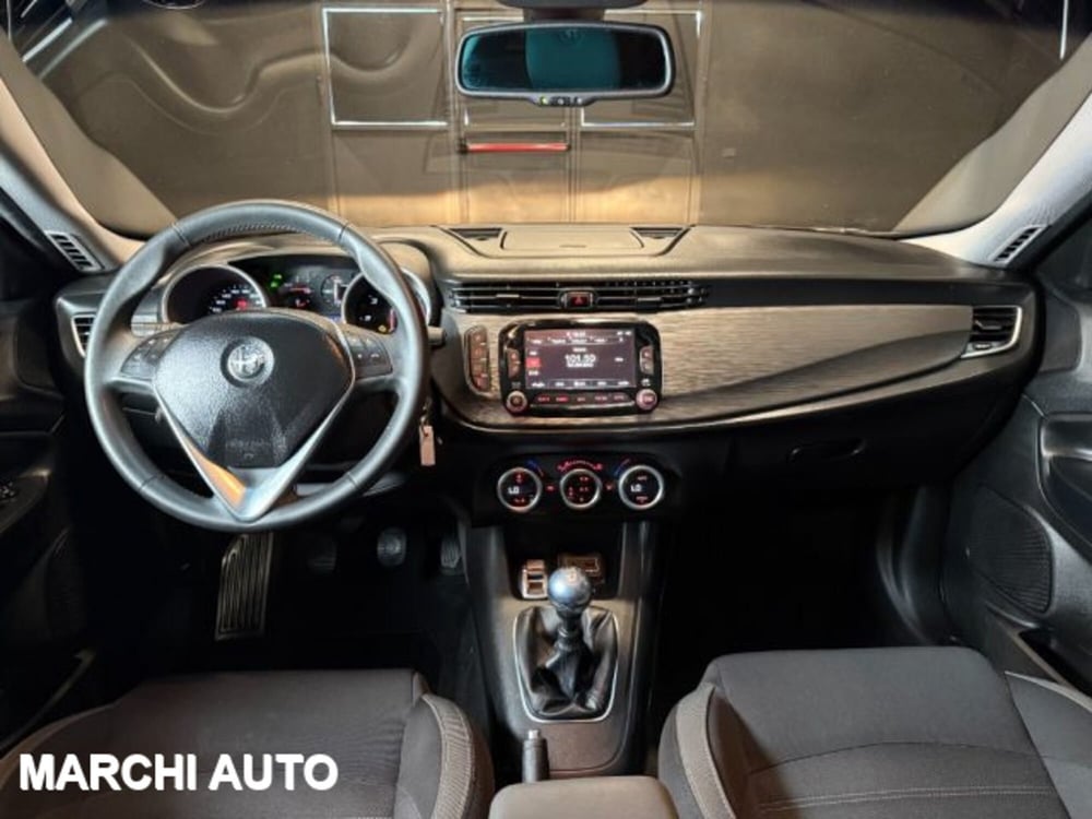 Alfa Romeo Giulietta usata a Perugia (13)