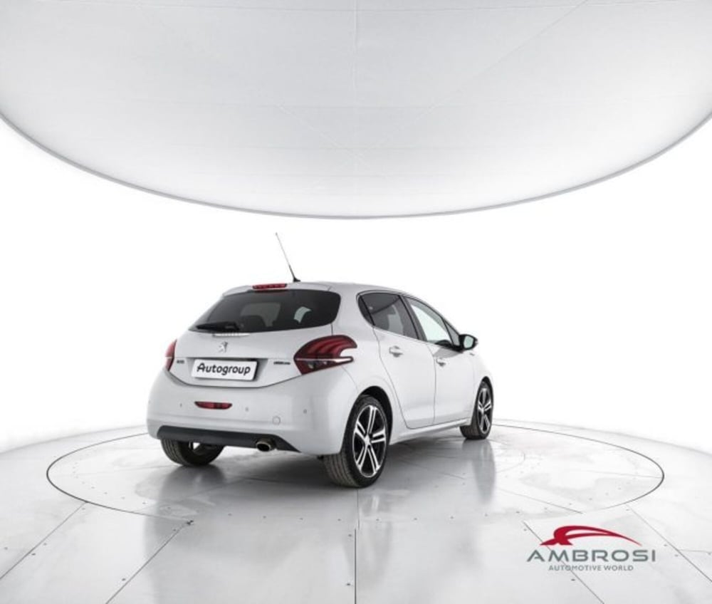 Peugeot 208 usata a Perugia (3)