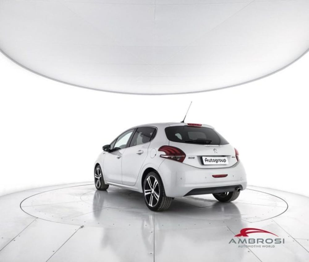 Peugeot 208 usata a Perugia (4)