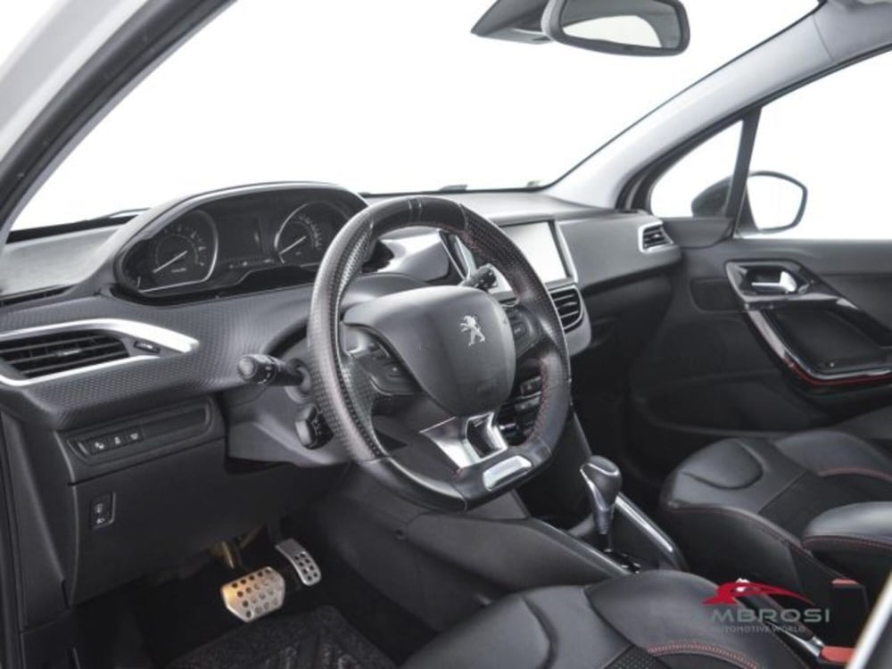 Peugeot 208 usata a Perugia (8)