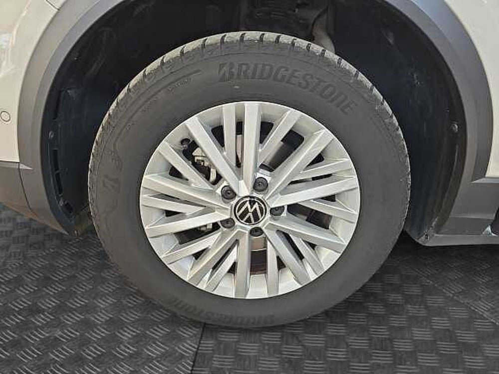 Volkswagen T-Roc usata a Lecco (15)