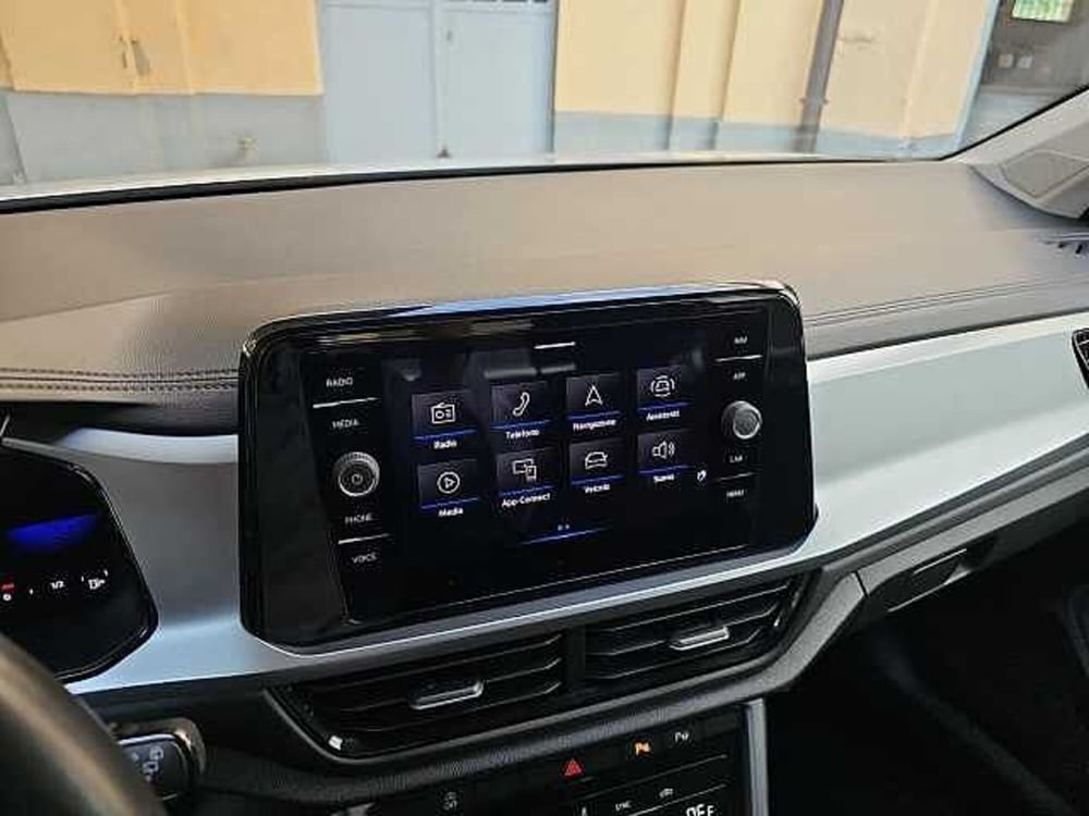 Volkswagen T-Roc usata a Lecco (20)