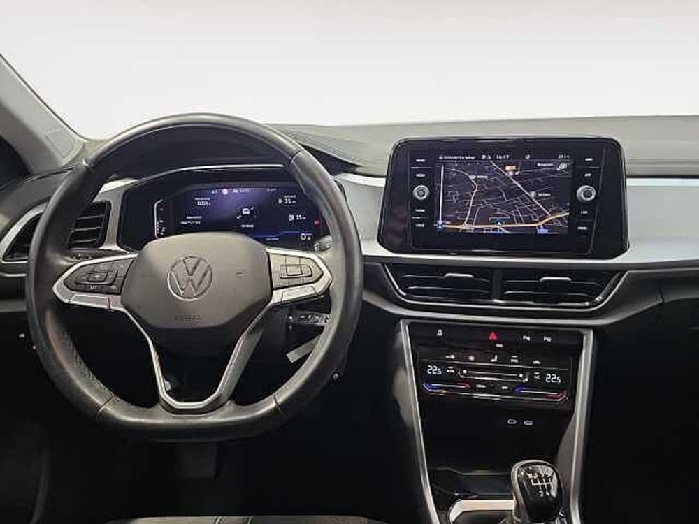 Volkswagen T-Roc usata a Lecco (9)