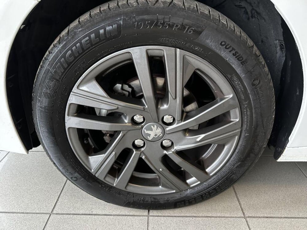 Peugeot 208 usata a Torino (5)