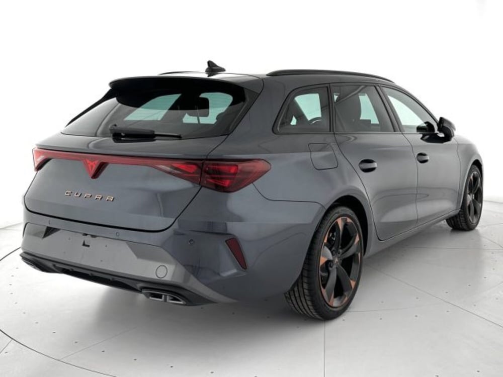 Cupra Leon Station Wagon nuova a Vicenza (3)