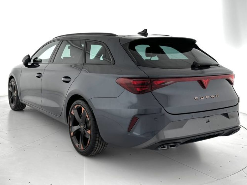 Cupra Leon Station Wagon nuova a Vicenza (5)