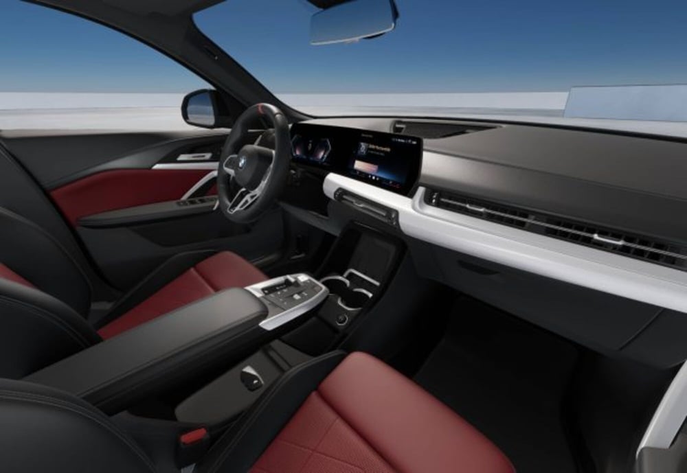 BMW X2 nuova a Modena (15)