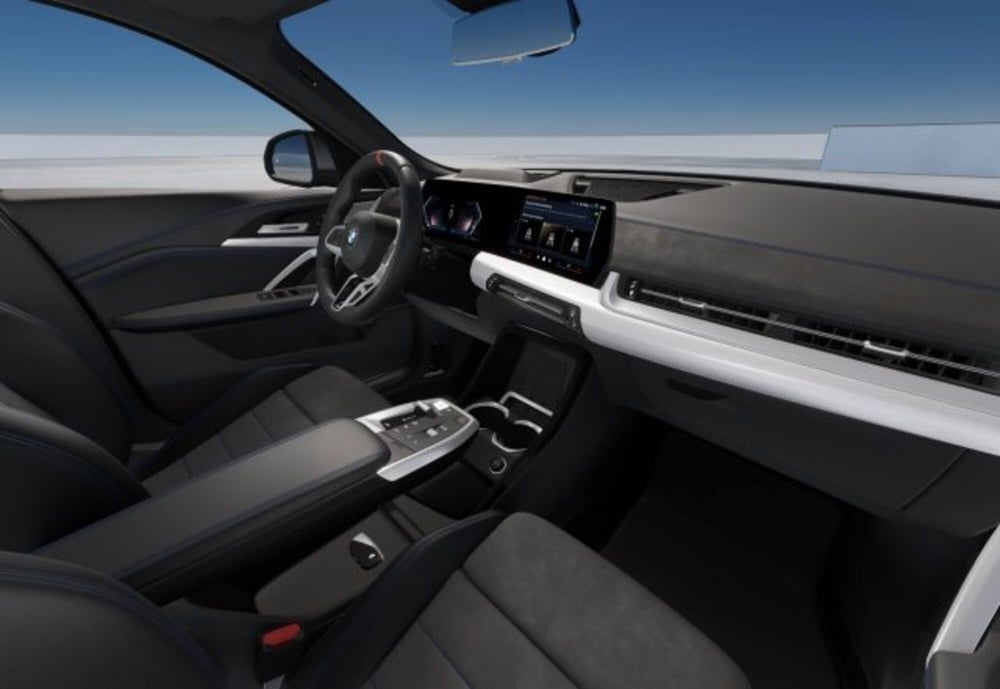 BMW X2 nuova a Modena (15)