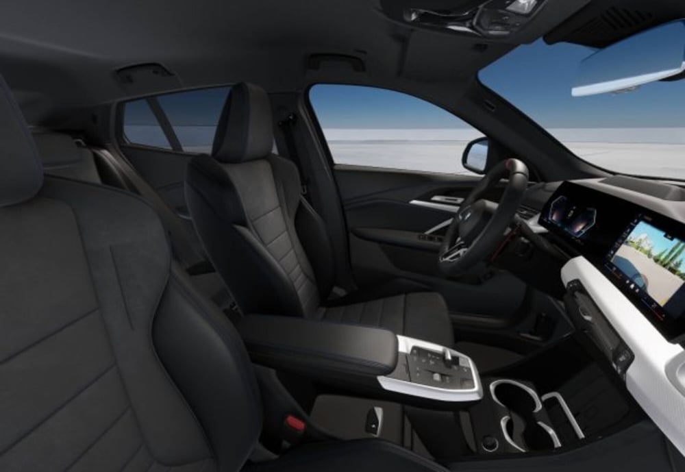 BMW X2 nuova a Modena (10)