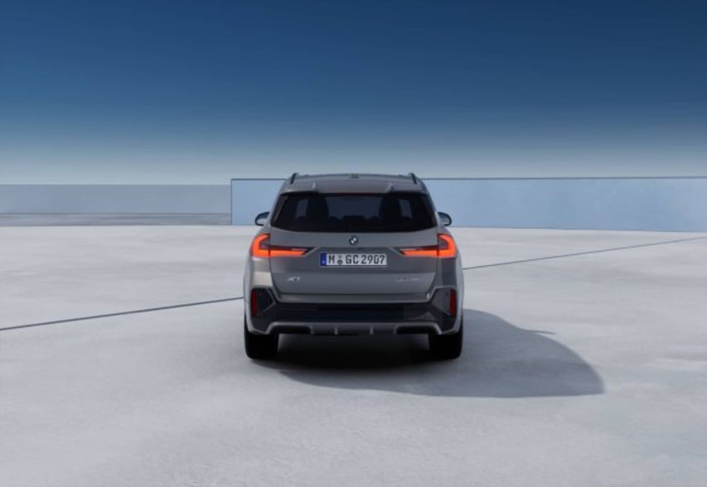 BMW X1 nuova a Modena (5)