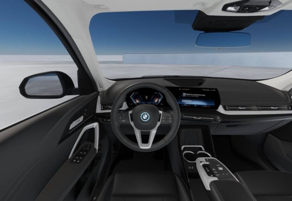 BMW iX1 nuova a Modena (14)