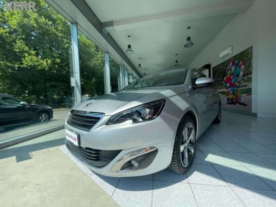 Peugeot 308 SW BlueHDi 120 S&amp;S Allure del 2017 usata a Milano