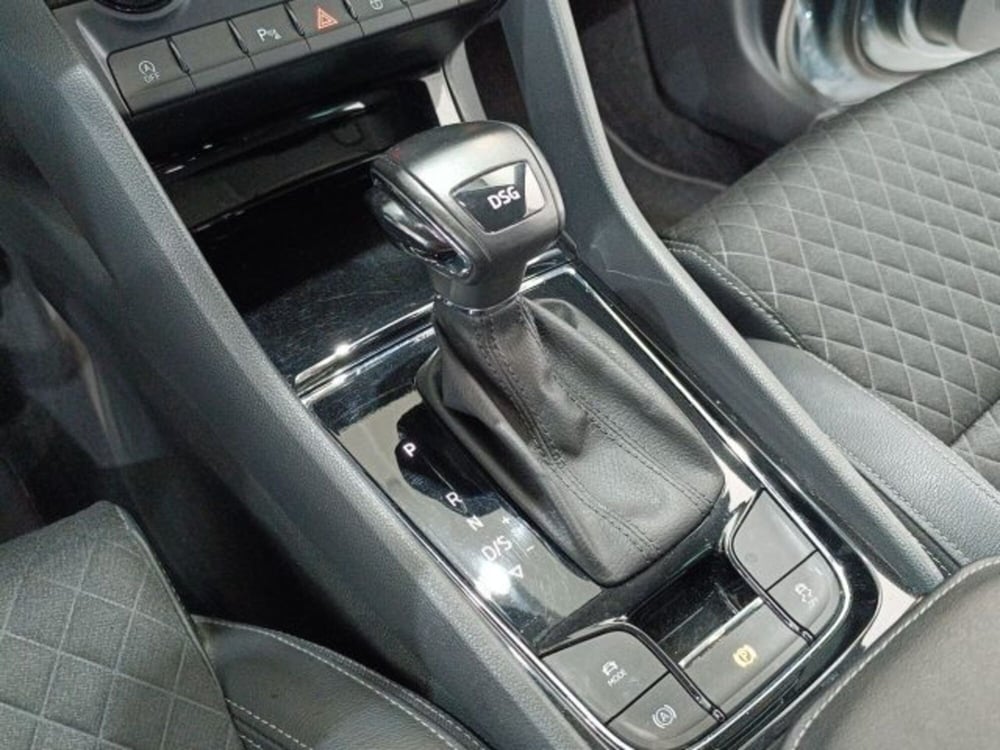 Skoda Karoq usata a Catania (8)