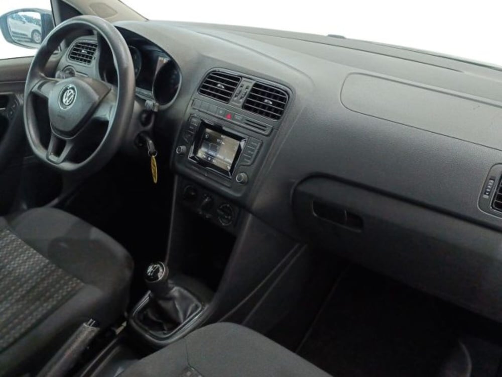 Volkswagen Polo usata a Catania (9)