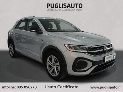 Volkswagen T-Roc 1.0 TSI R-Line del 2022 usata a Belpasso