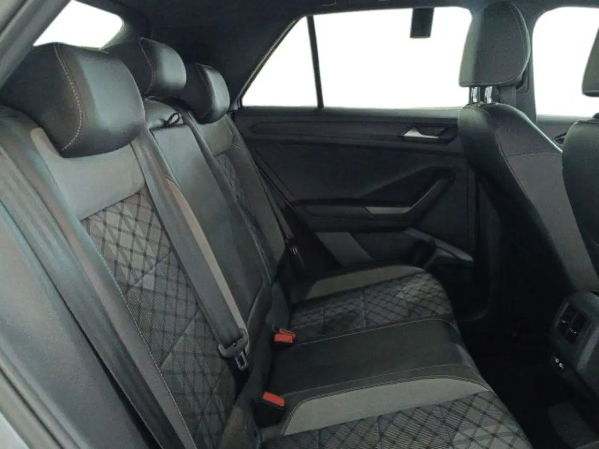 Volkswagen T-Roc usata a Catania (11)