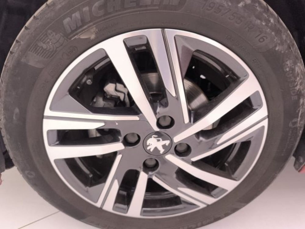 Peugeot 208 usata a Torino (9)