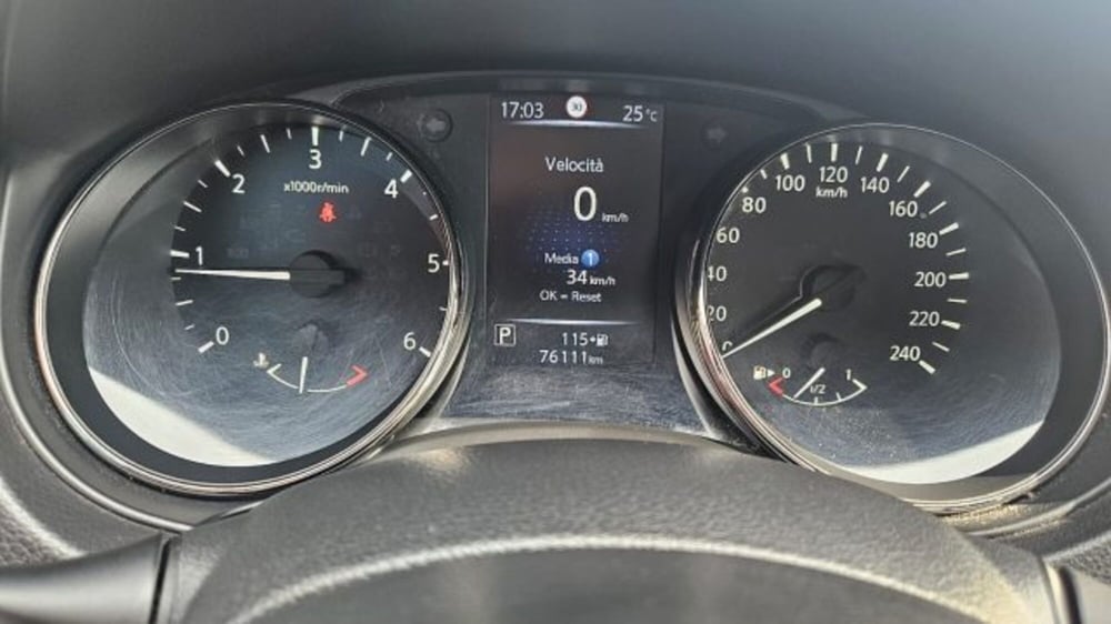 Nissan X-Trail usata a Lucca (15)