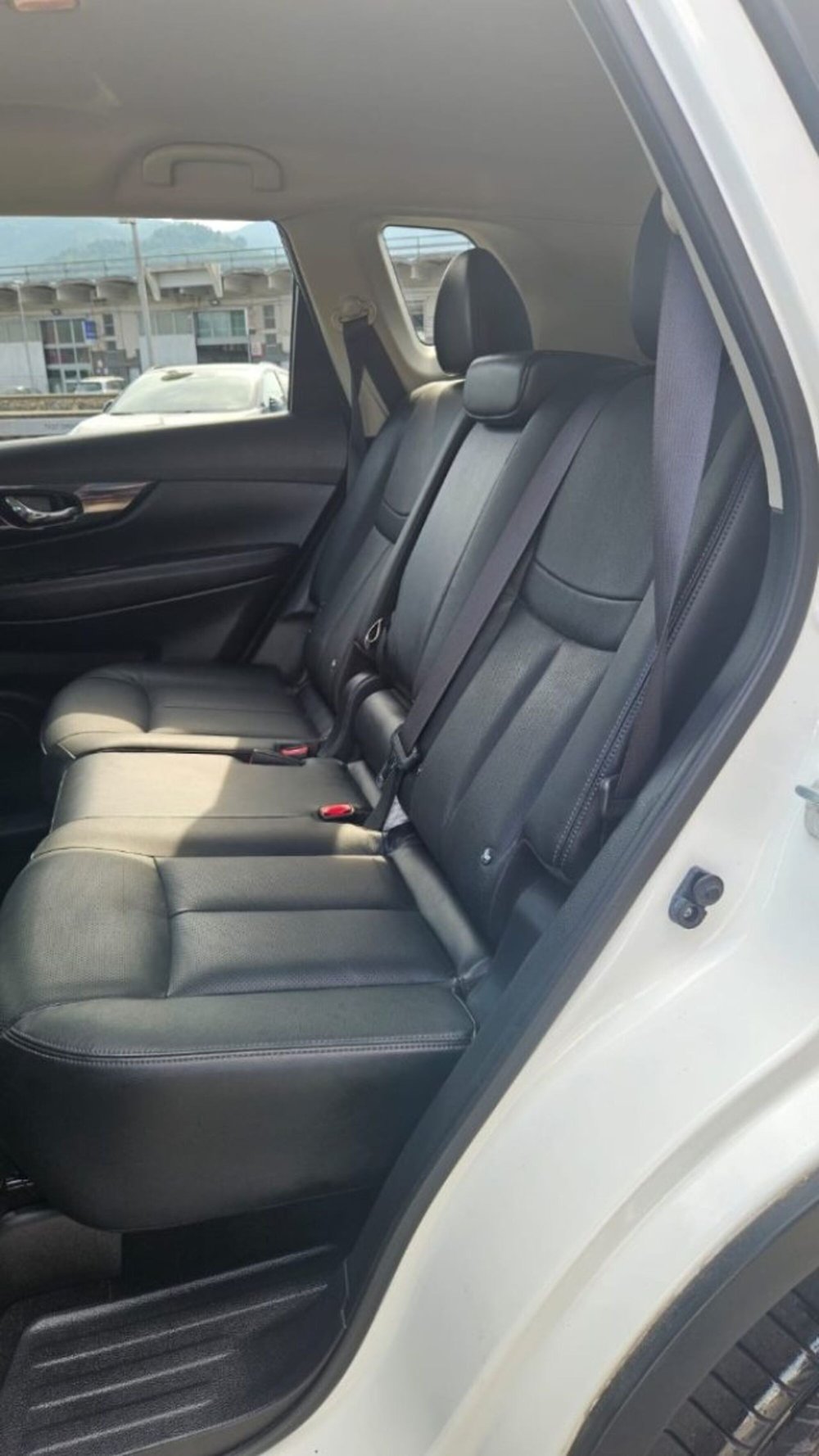 Nissan X-Trail usata a Lucca (19)