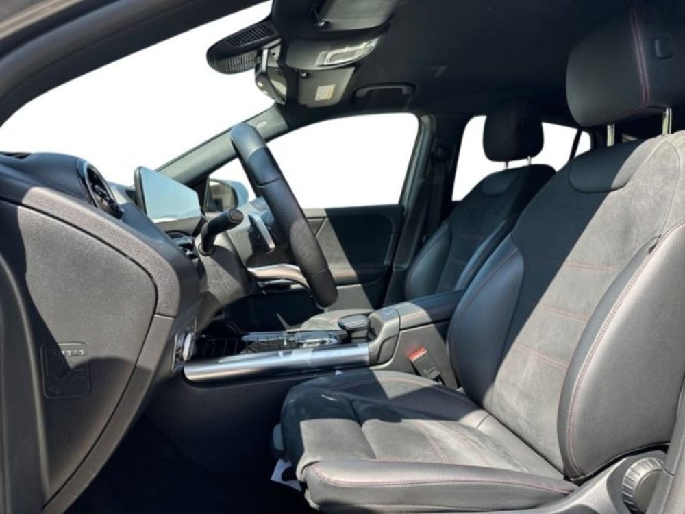 Mercedes-Benz GLA SUV usata a Avellino (10)