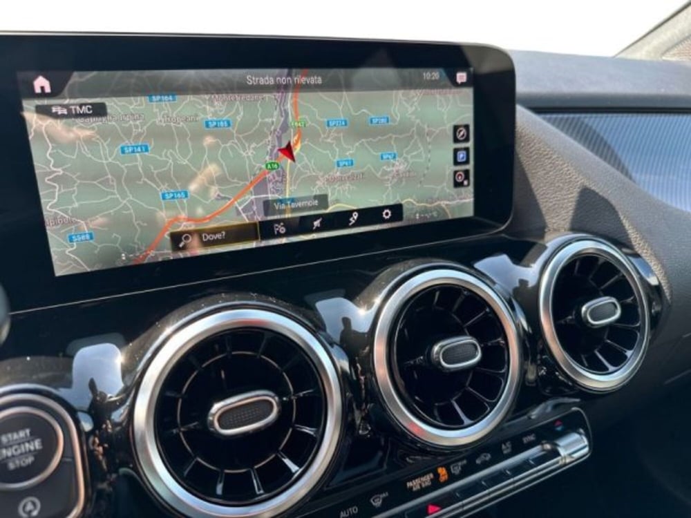 Mercedes-Benz GLA SUV usata a Avellino (12)