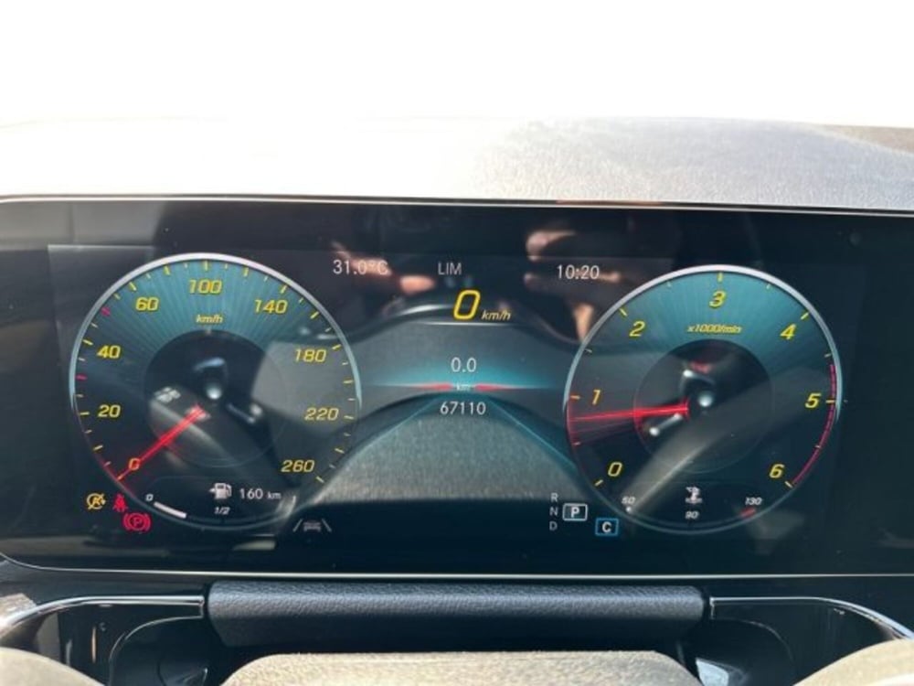 Mercedes-Benz GLA SUV usata a Avellino (13)