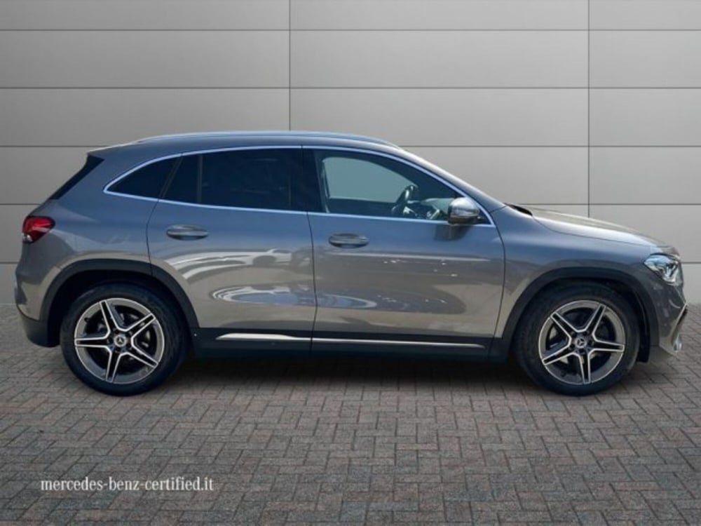 Mercedes-Benz GLA SUV usata a Avellino (5)