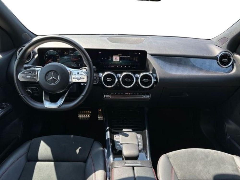 Mercedes-Benz GLA SUV usata a Avellino (9)