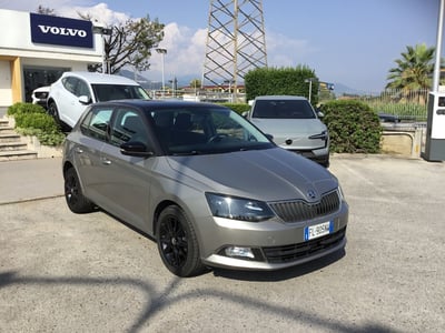 Skoda Fabia 1.0 MPI 60 CV Twin Color Design Edition Argento del 2017 usata a Napoli