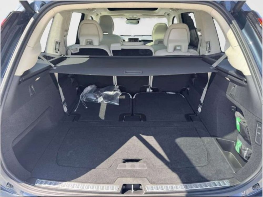 Volvo XC90 nuova a Firenze (10)