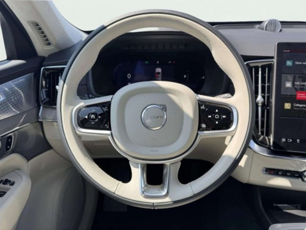 Volvo XC90 nuova a Firenze (17)
