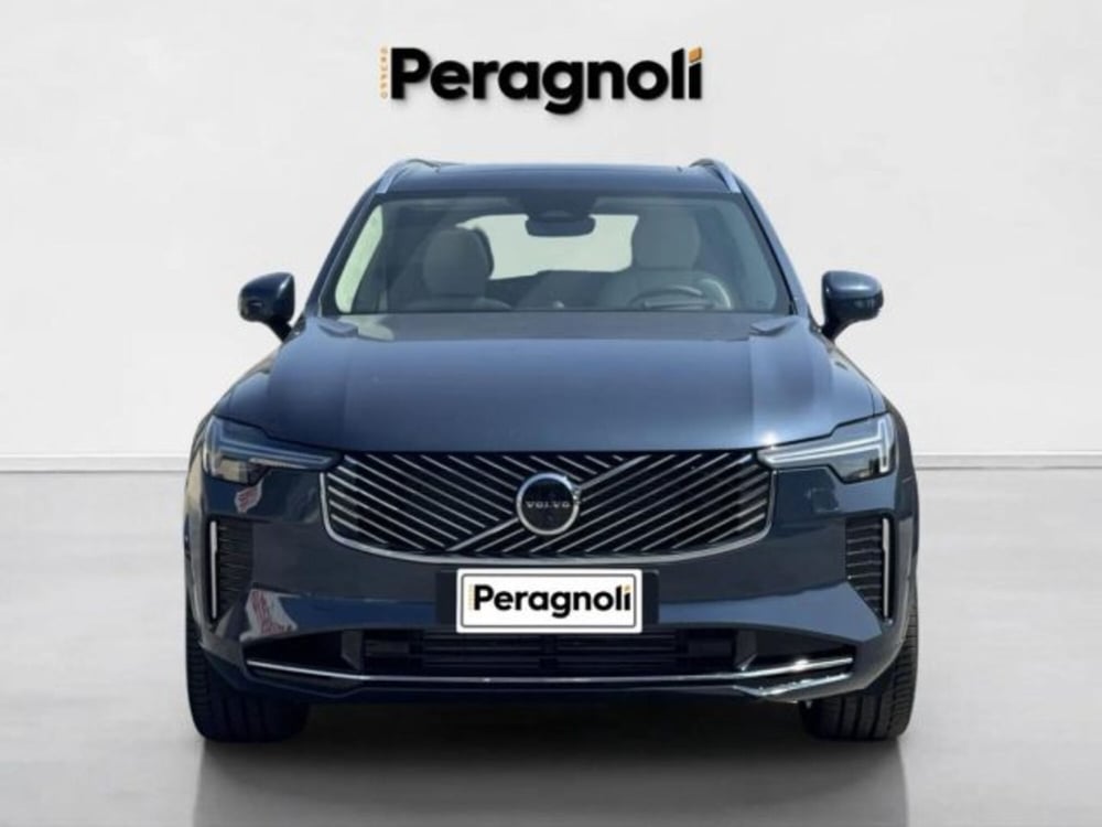 Volvo XC90 nuova a Firenze (2)