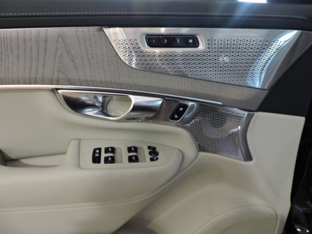 Volvo XC90 usata a Firenze (19)