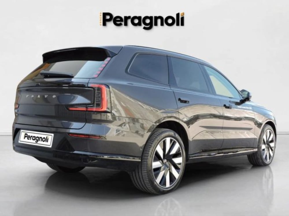 Volvo EX90 nuova a Firenze (4)