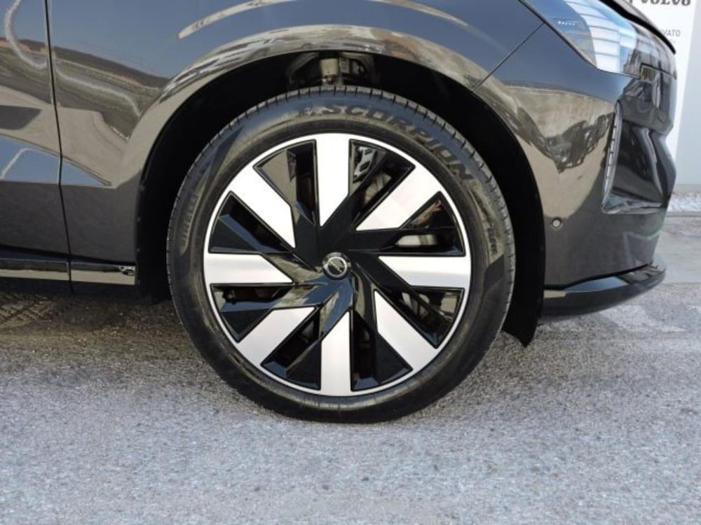 Volvo EX90 nuova a Firenze (6)