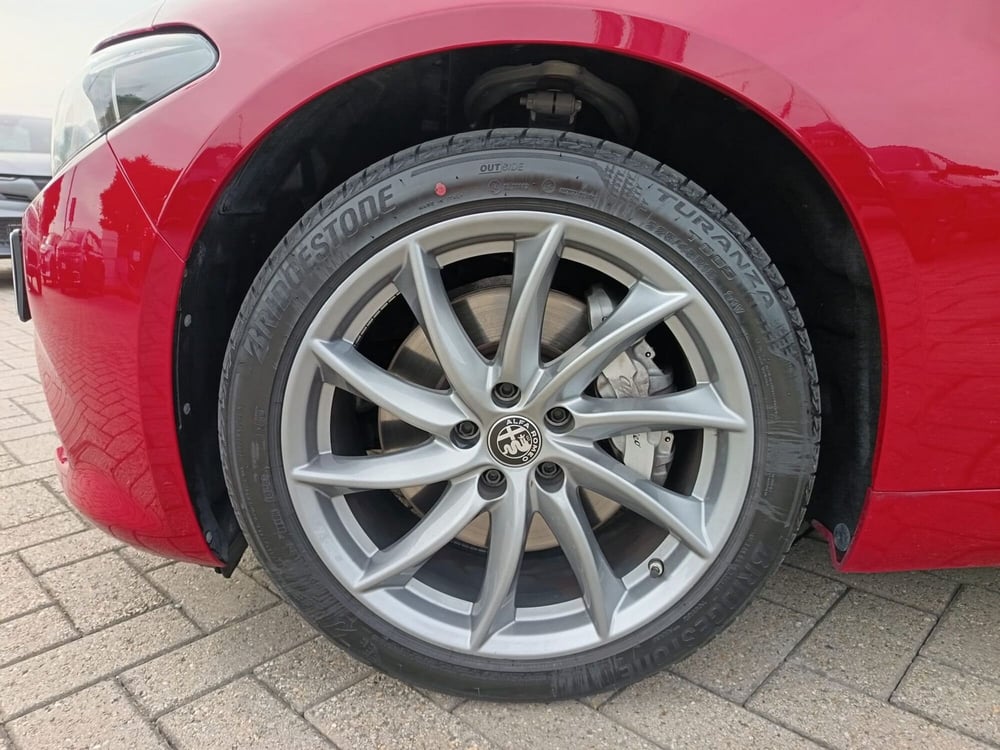 Alfa Romeo Giulia usata a Alessandria (13)
