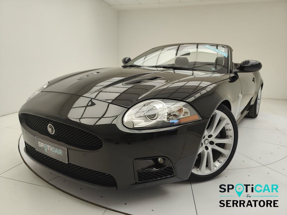 Jaguar XK usata a Como