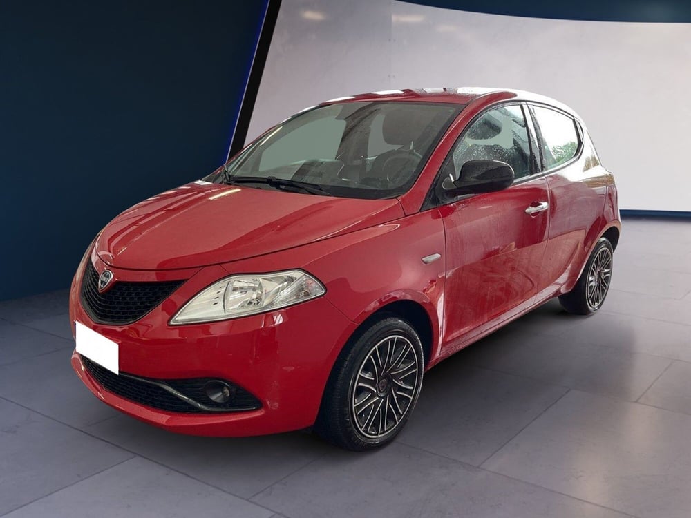 Lancia Ypsilon usata a Torino (2)