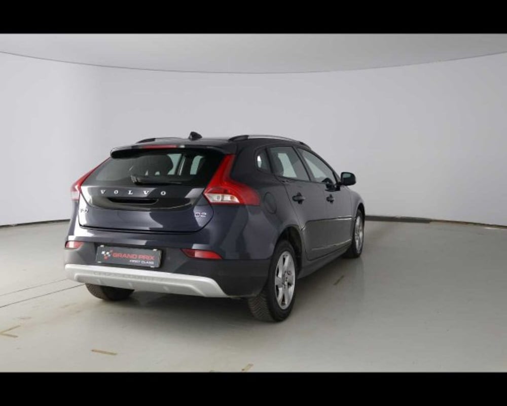 Volvo V40 Cross Country usata a Bologna (5)