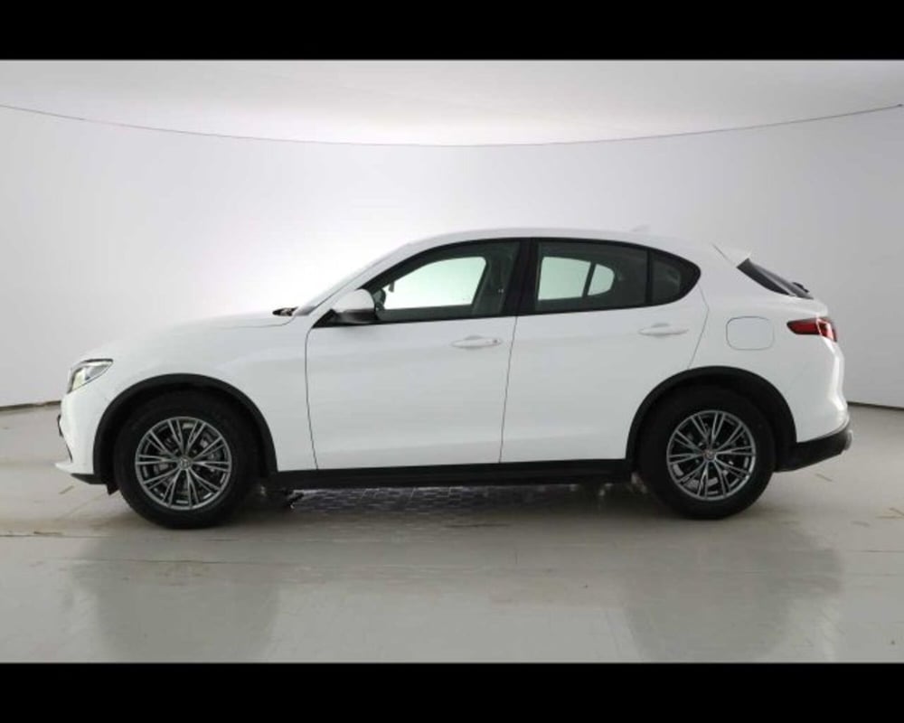 Alfa Romeo Stelvio usata a Bologna (8)