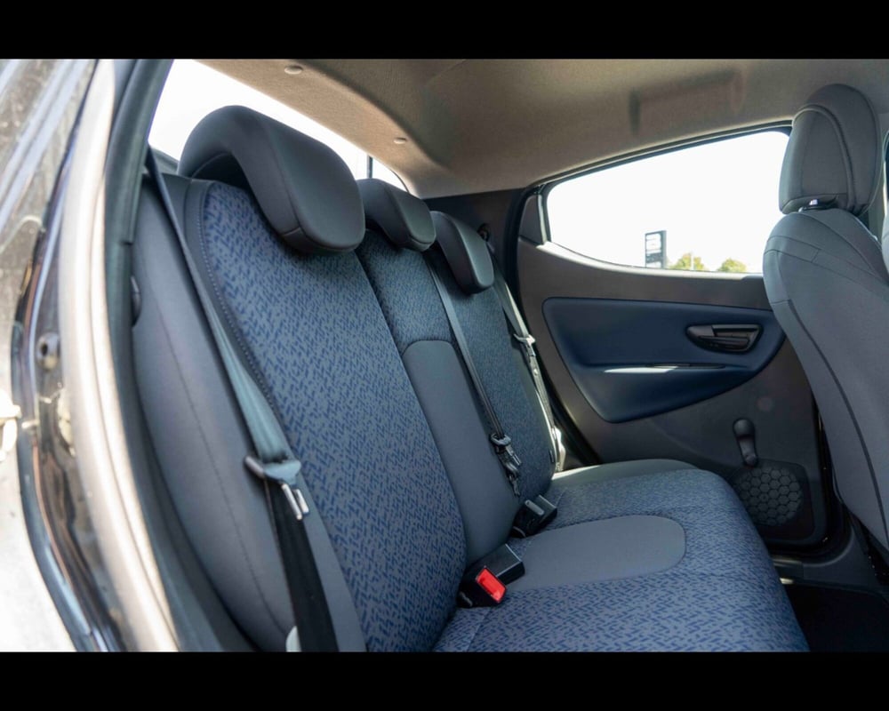 Lancia Ypsilon usata a Venezia (14)