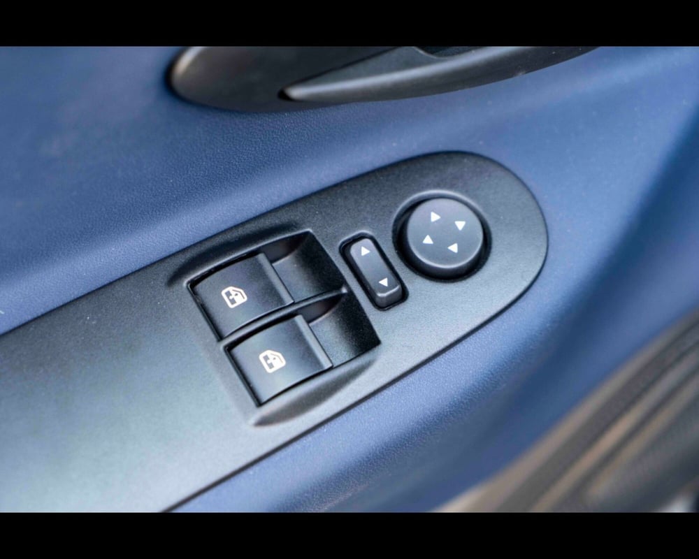 Lancia Ypsilon usata a Venezia (18)