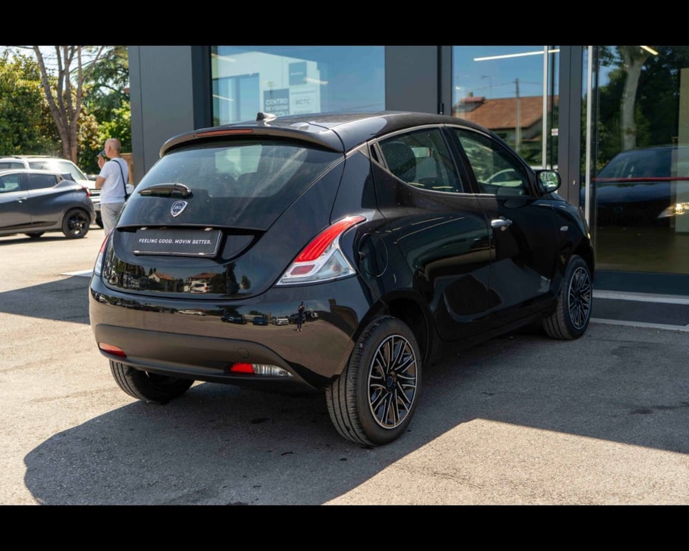 Lancia Ypsilon usata a Venezia (5)