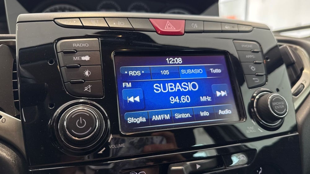 Lancia Ypsilon usata a Viterbo (14)