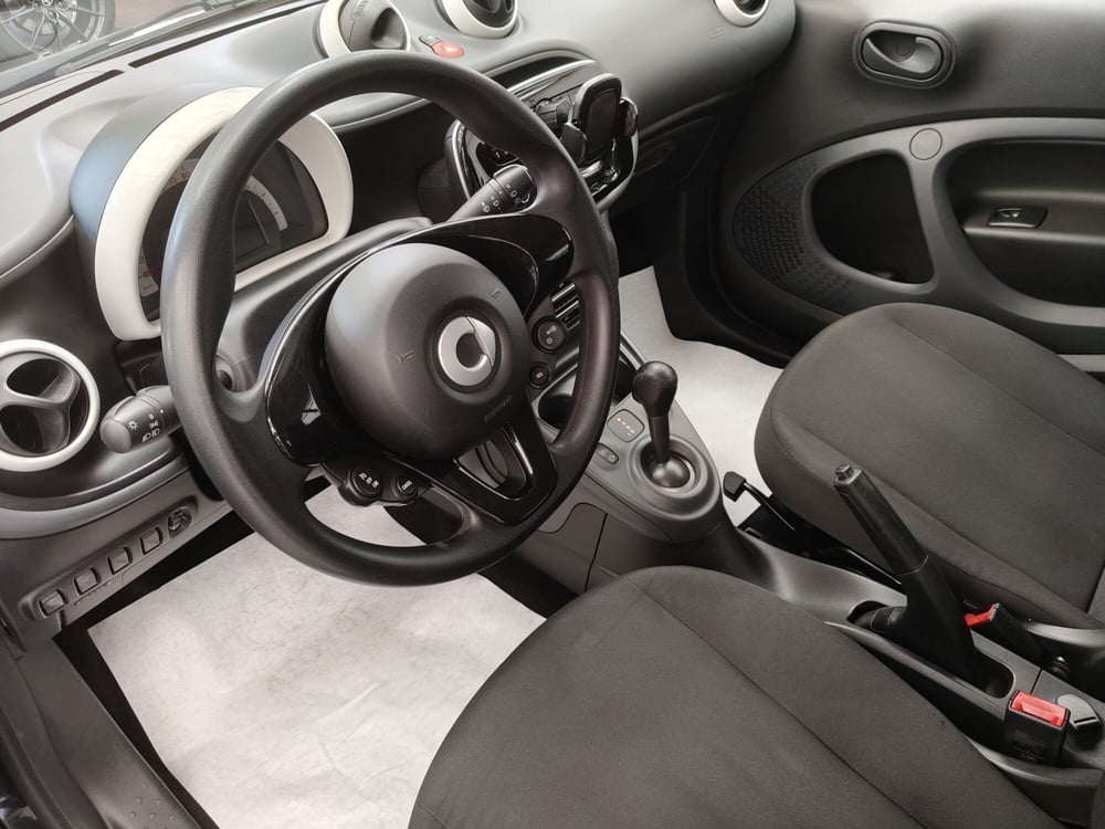 smart Fortwo usata a Roma (10)