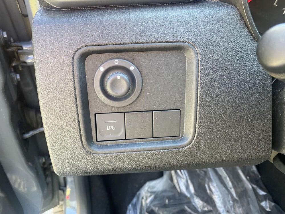 Dacia Duster usata a La Spezia (11)