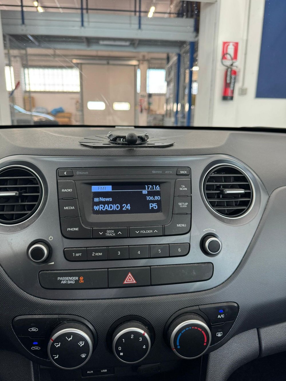 Hyundai i10 usata a Ferrara (10)