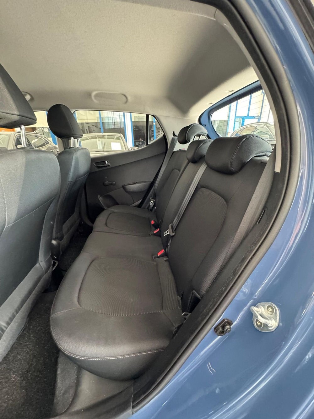 Hyundai i10 usata a Ferrara (7)