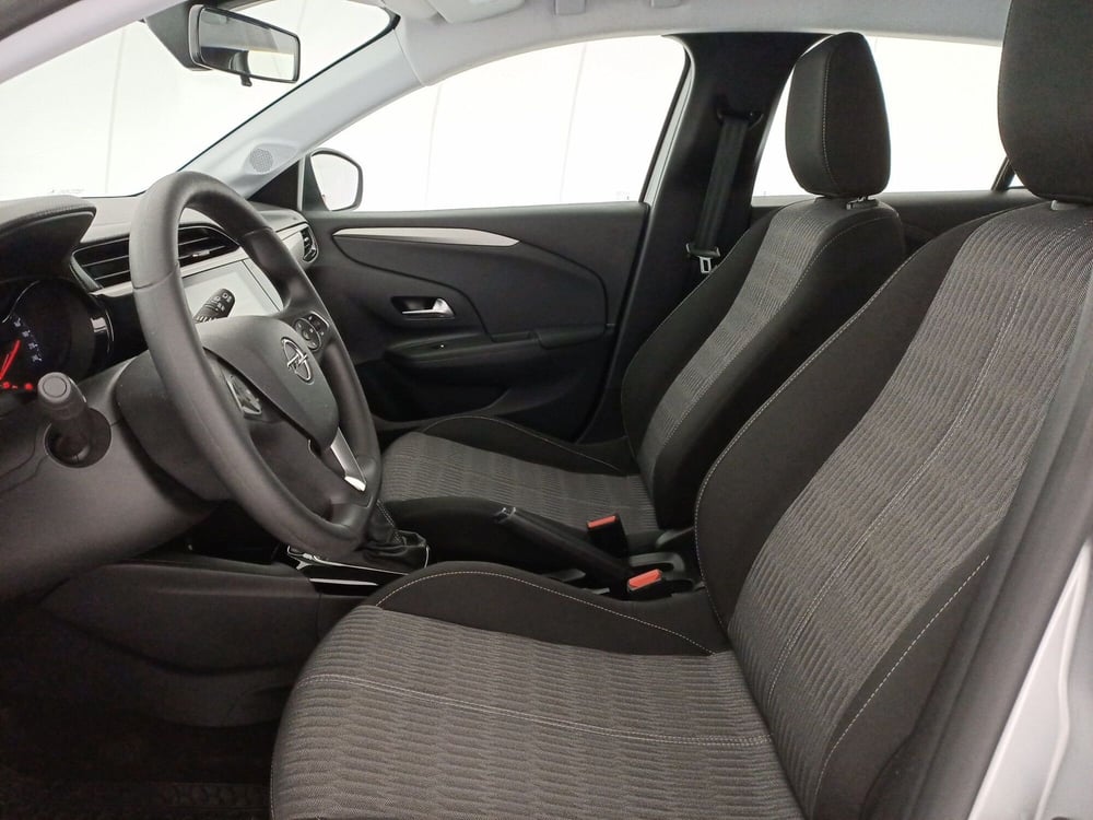 Opel Corsa usata a Taranto (6)