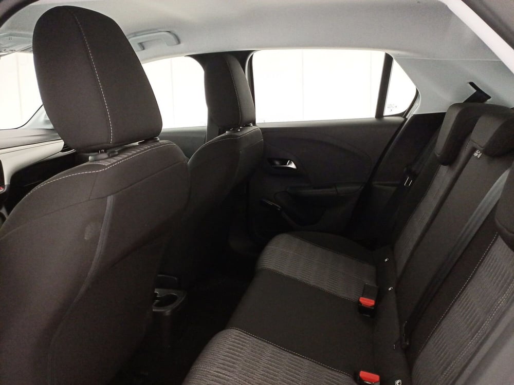 Opel Corsa usata a Taranto (8)